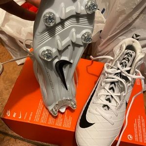 Nike FB Football Cleats